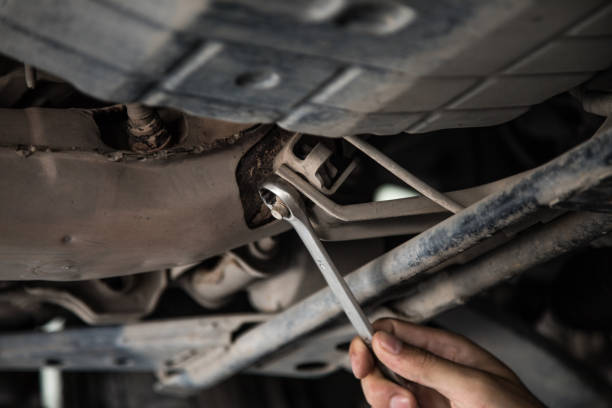 컨트롤 암 부싱 성능 저하 - 부싱을 교체하는 것이 전체 어셈블리를 교체하는 것보다 정말 비용 효율적입니까?